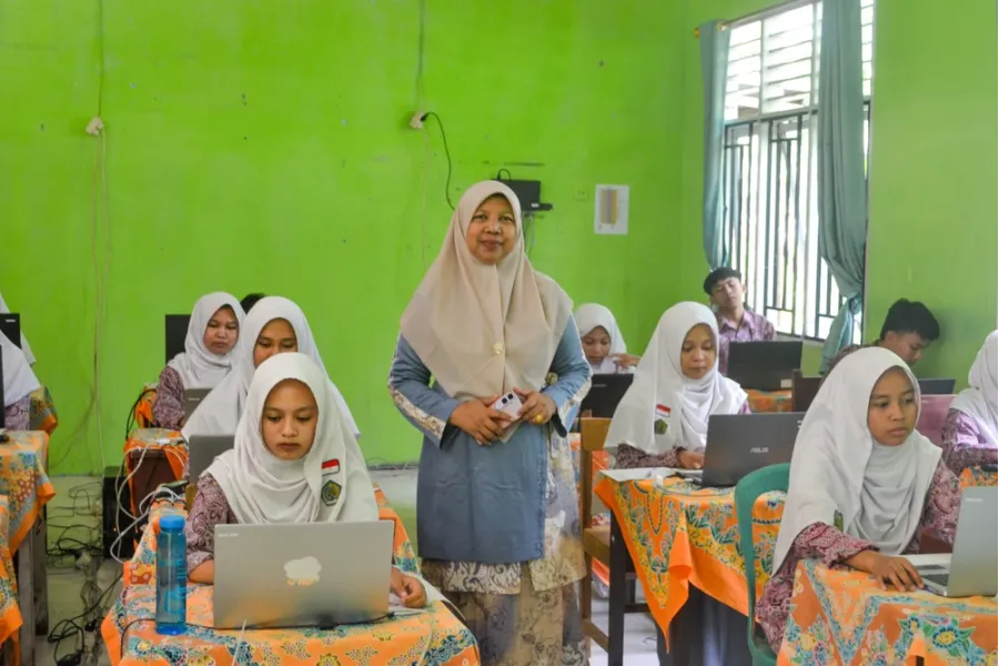 Pelaksanaan ANBK di MAN 5 Pasaman Barat Berjalan Tertib dan Lancar
