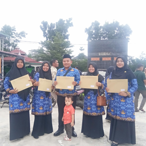 Selamat! 5 Pendidik MAN 5 Pasaman Barat resmi terima SK PPPK