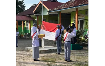 MAN 5 Pasaman Barat Gelar Upacara Peringatan Hari Lahir Pancasila