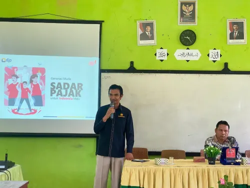 KP2KP Simpang Ampat Gelar Pajak Bertutur 2025 di MAN 5 Pasaman Barat