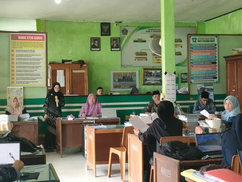 Koperasi MAN Lima Pasaman Barat Gelar Rapat Anggota Tahunan