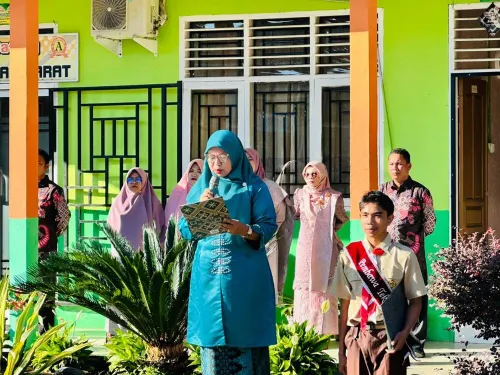 MAN 5 Pasaman Barat Gelar Upacara Peringatan Hari Pendidikan Nasional Tahun 2026