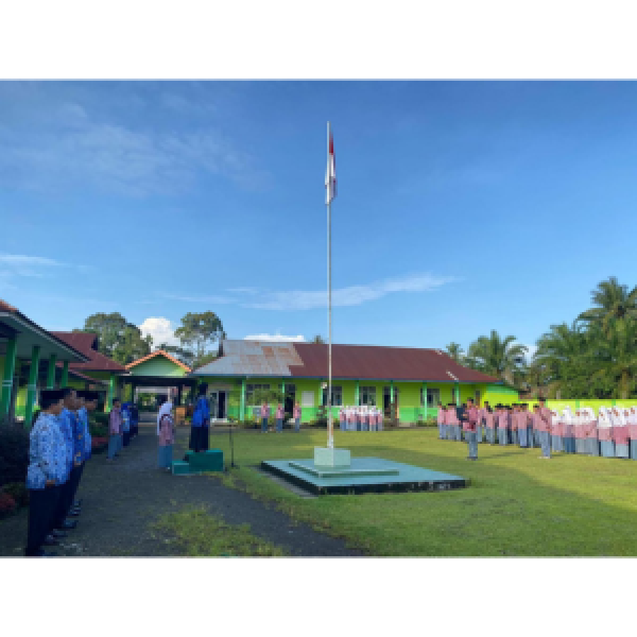 MAN 5 PASAMAN BARAT LAKSANAKAN UPACARA HARI PENDIDIKAN NASIONAL TAHUN 2024