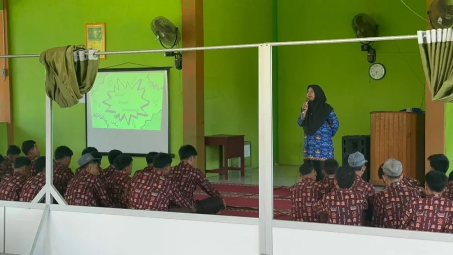 Sosialisasi Pemilihan Minat Murid Kelas X oleh TIM BK MAN 5 Pasaman Barat