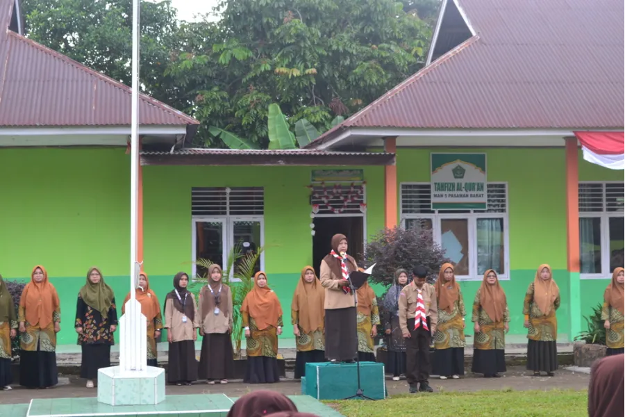 MAN 5 Pasaman Barat Gelar Upacara Peringatan Hari Pramuka ke-64
