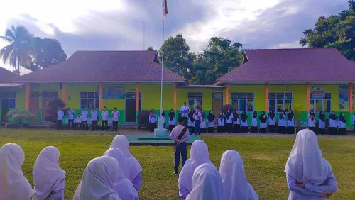 MAN 5 Pasaman Barat Gelar Upacara Peringatan Hari Lahir Pancasila