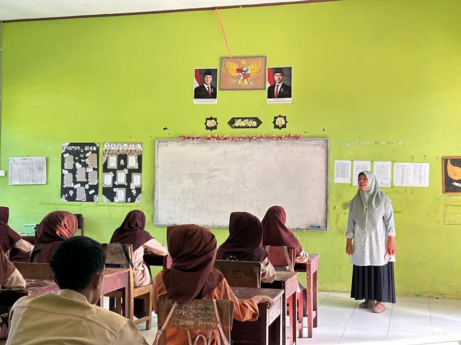 Kepala MAN 5 Pasaman Barat Lakukan Monitoring, Pastikan Pelaksanaan Asesmen Berjalan Lancar